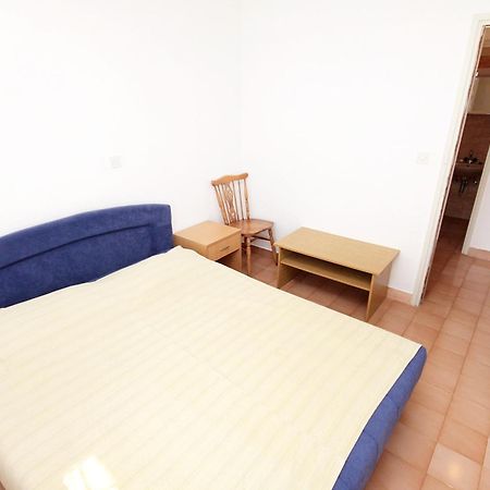 Apartments And Rooms With Parking Space Zavala, Hvar - 128 Jelsa (Hvar) Quarto foto