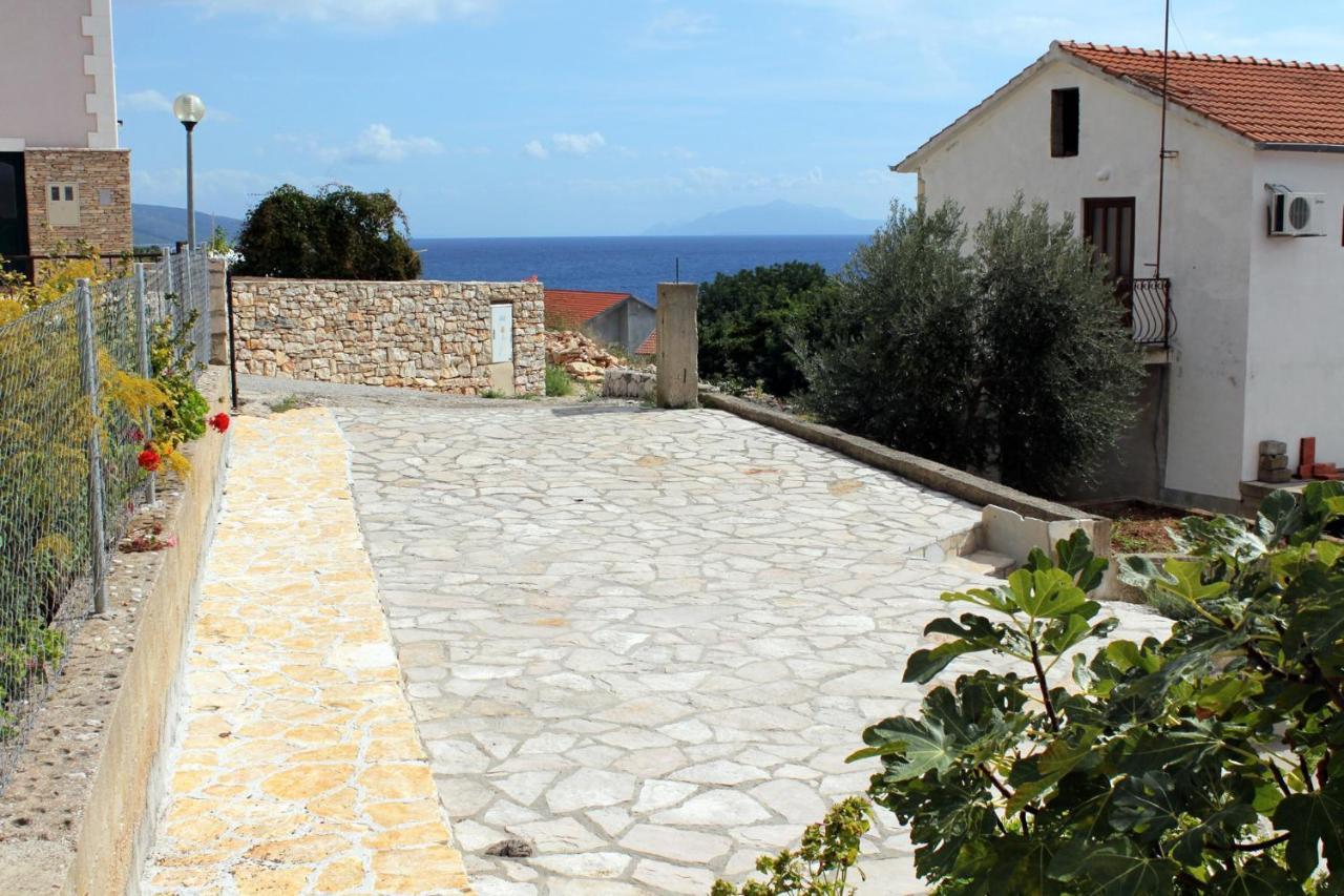 Apartments And Rooms With Parking Space Zavala, Hvar - 128 Jelsa (Hvar) Exterior foto