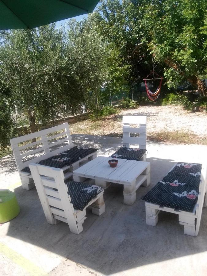 Apartments And Rooms With Parking Space Zavala, Hvar - 128 Jelsa (Hvar) Exterior foto