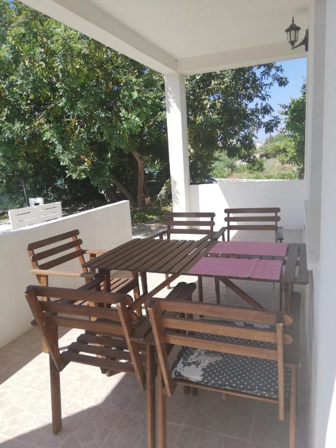 Apartments And Rooms With Parking Space Zavala, Hvar - 128 Jelsa (Hvar) Exterior foto