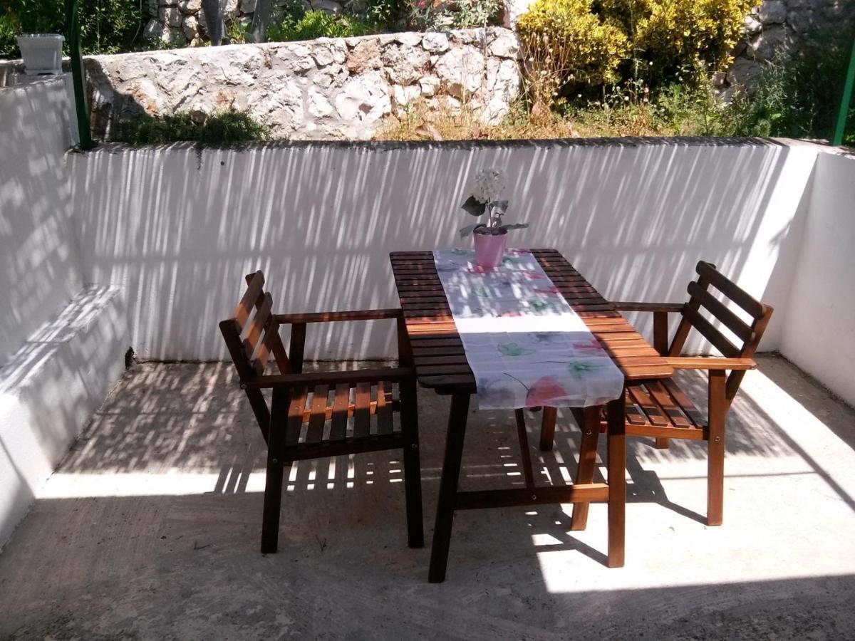 Apartments And Rooms With Parking Space Zavala, Hvar - 128 Jelsa (Hvar) Exterior foto