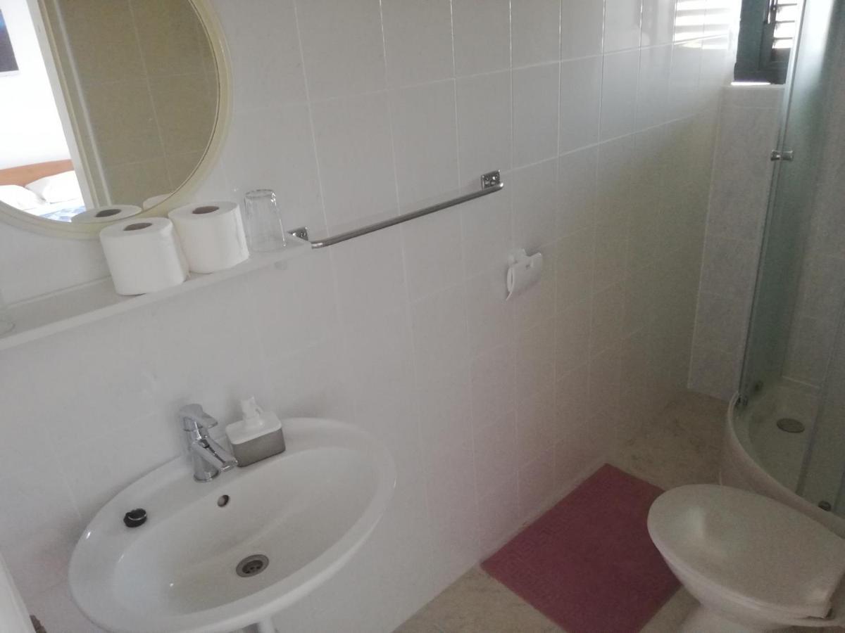 Apartments And Rooms With Parking Space Zavala, Hvar - 128 Jelsa (Hvar) Exterior foto