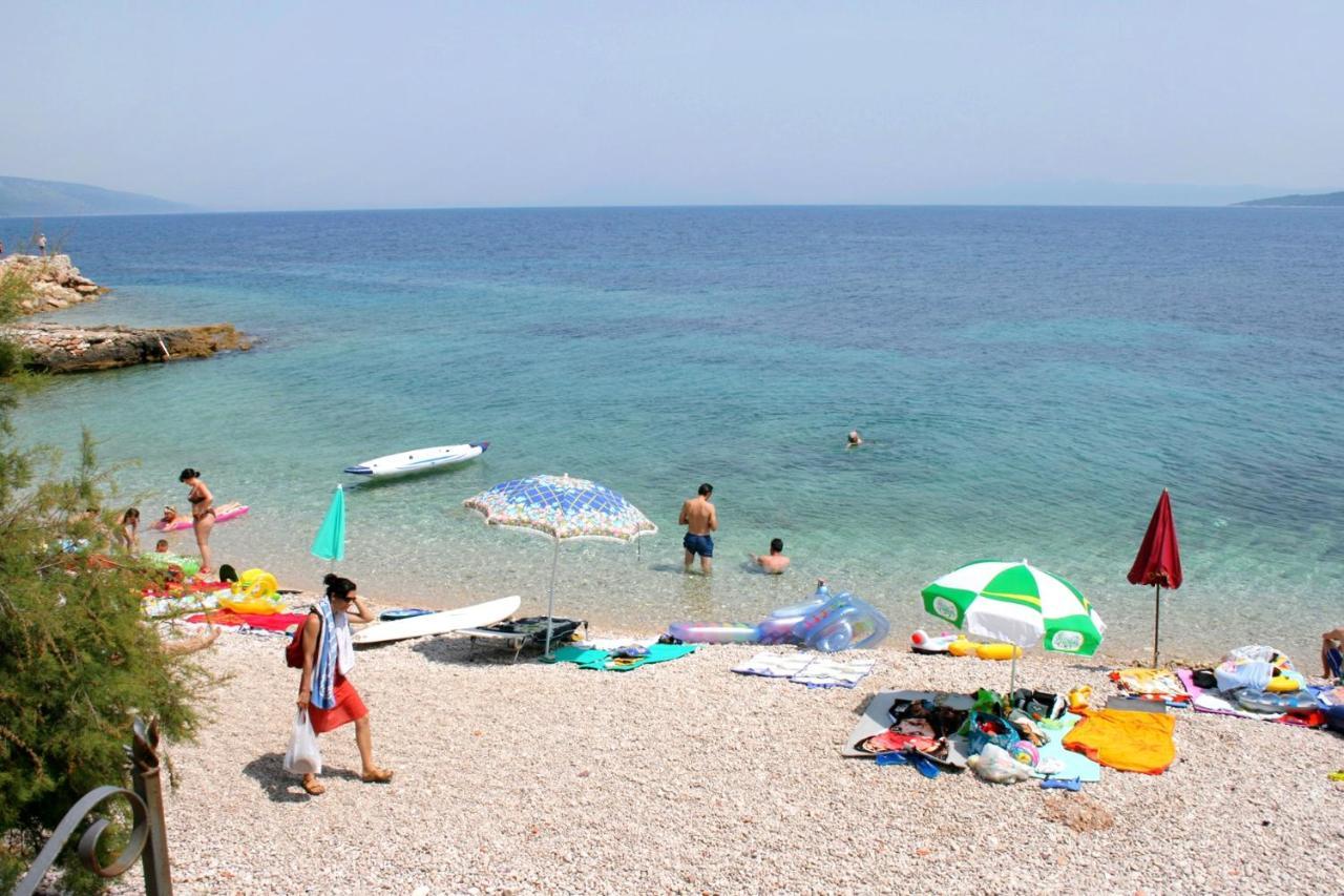 Apartments And Rooms With Parking Space Zavala, Hvar - 128 Jelsa (Hvar) Exterior foto