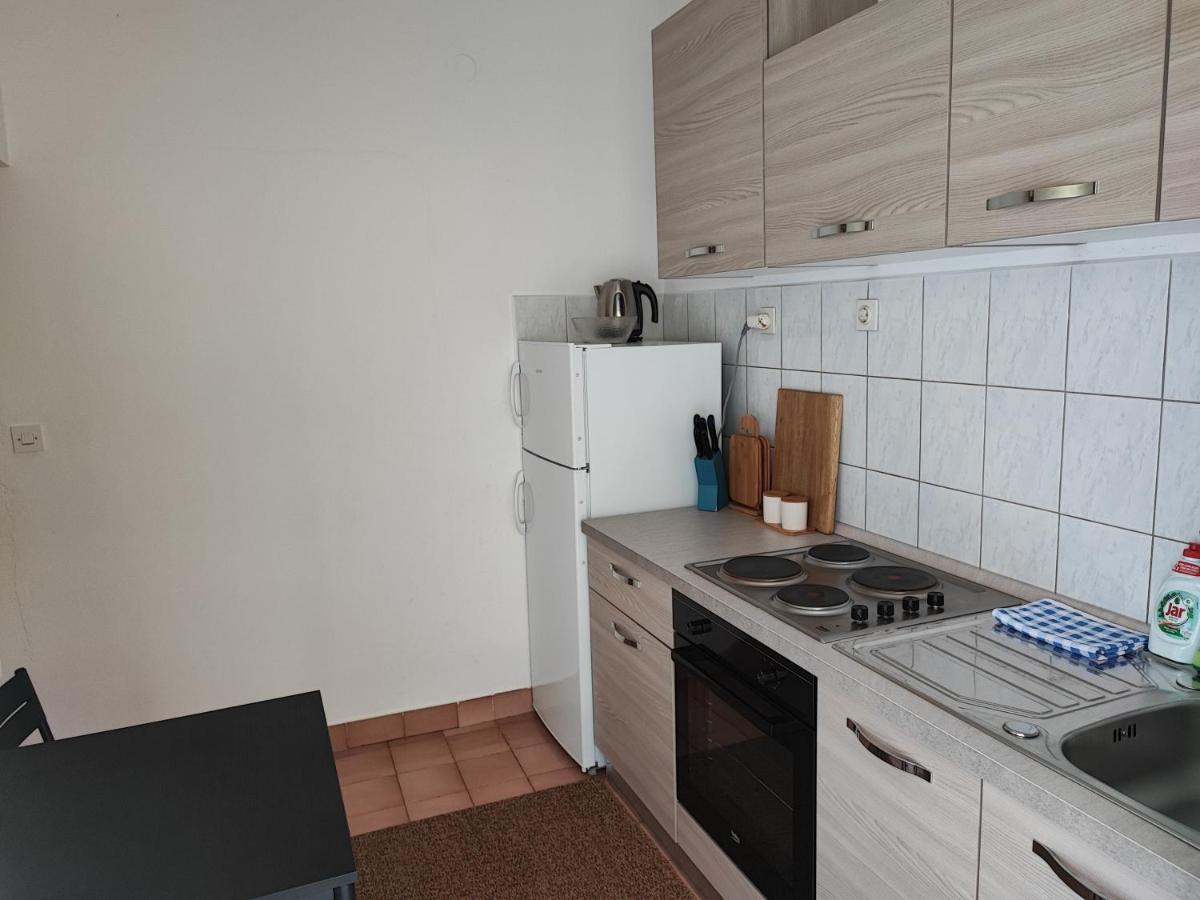 Apartments And Rooms With Parking Space Zavala, Hvar - 128 Jelsa (Hvar) Exterior foto